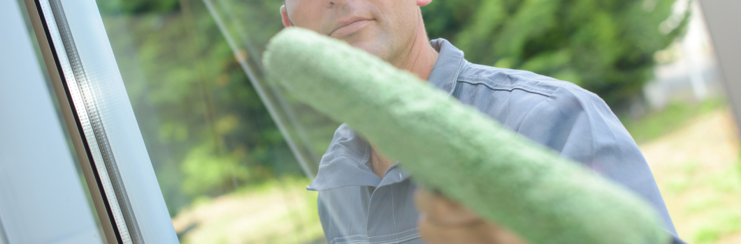 How to Get Hard Water Spots Off Windows