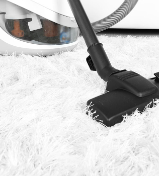 Should I Clean My Carpets Before or After the Holidays