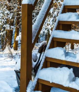 How do I keep carpets clean in the winter?